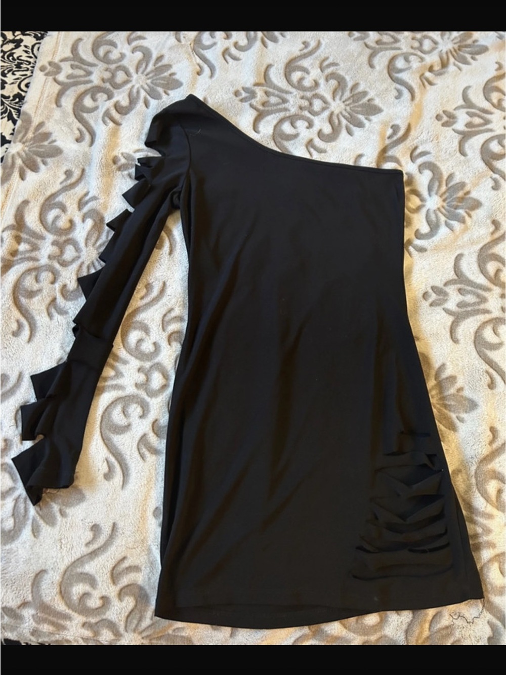 One-Shoulder Black Ruffle Sleeve Dress